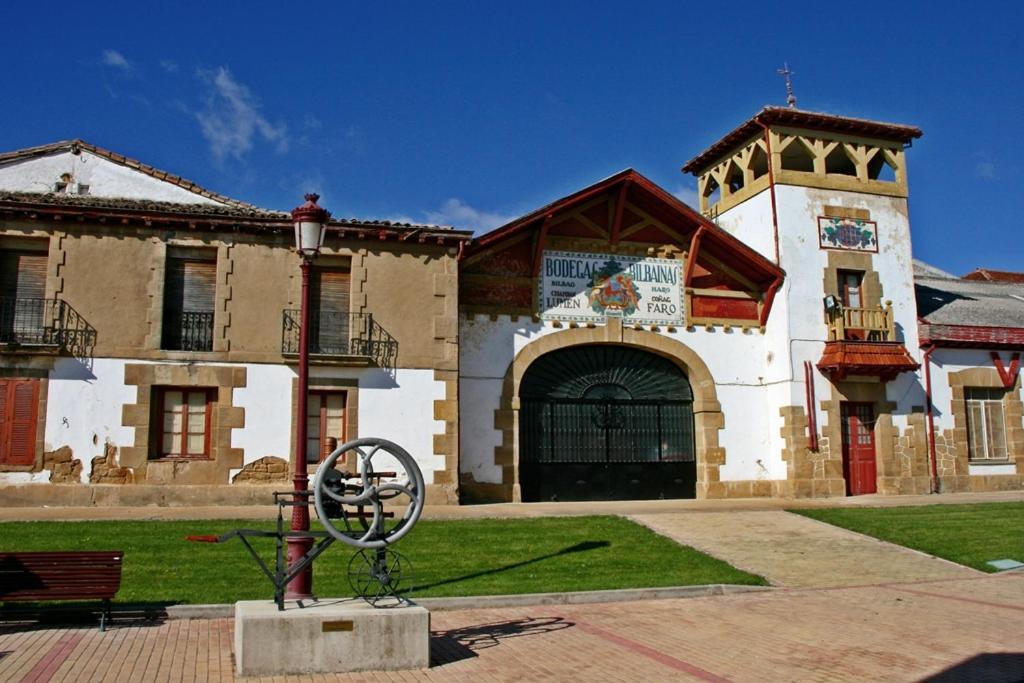 Ferienhaus En El Corazon Del Barrio De La Estacion Haro
